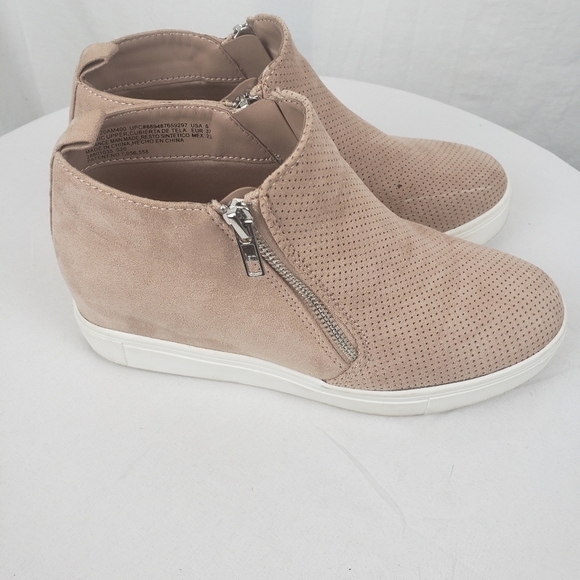 Time And Tru Tan Ankle Booties Sz 6 - Picture 5 of 9